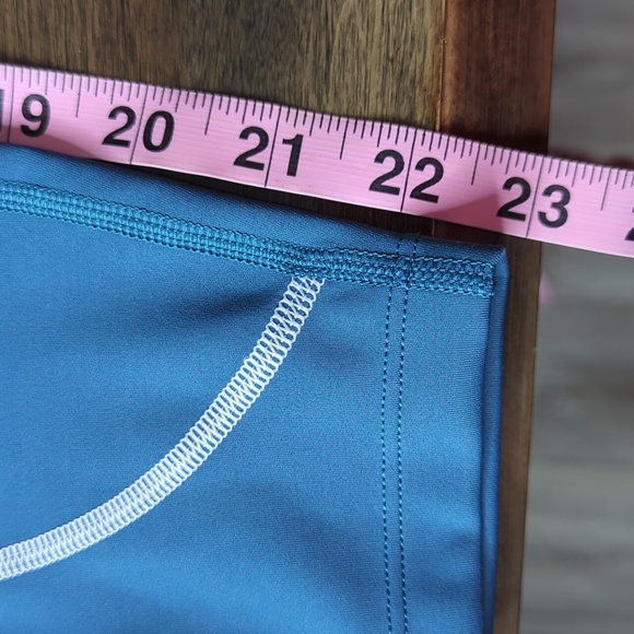 Peloton blue legging size medium - Picture 12 of 12